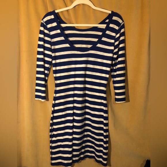 EUC EXPRESS Navy Blue/light grey striped dress. Size M. - Picture 3 of 4